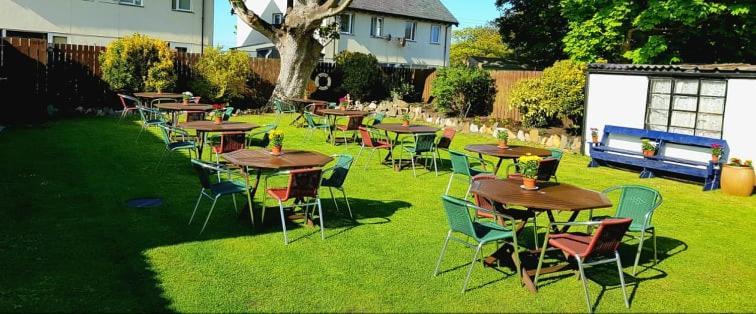 The Ship Inn Holy Island of Lindisfarne Exterior photo